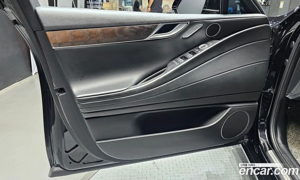 Genesis G80 2023 2.5 автомат (гидро), фото 14