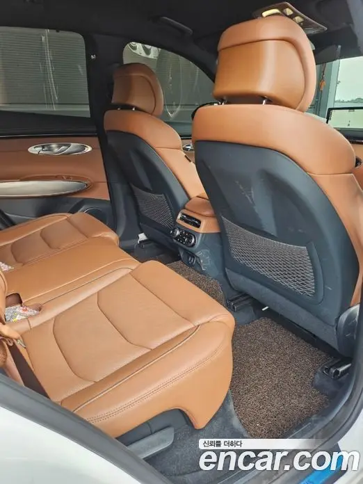 Genesis GV70 2023 2.5 автомат (гидро), фото 11