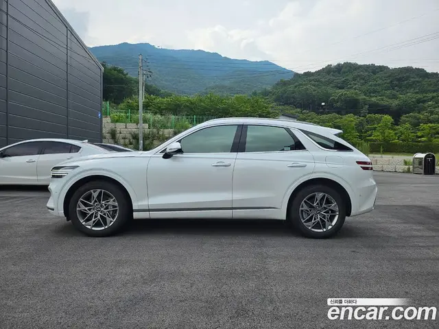 Genesis GV70 2023 2.5 автомат (гидро), миниатюра 5