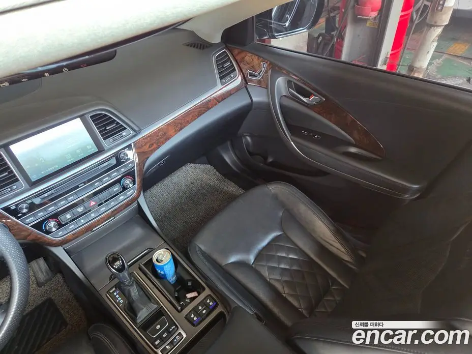 Hyundai Aslan 2015 3.3 автомат (гидро), фото 10