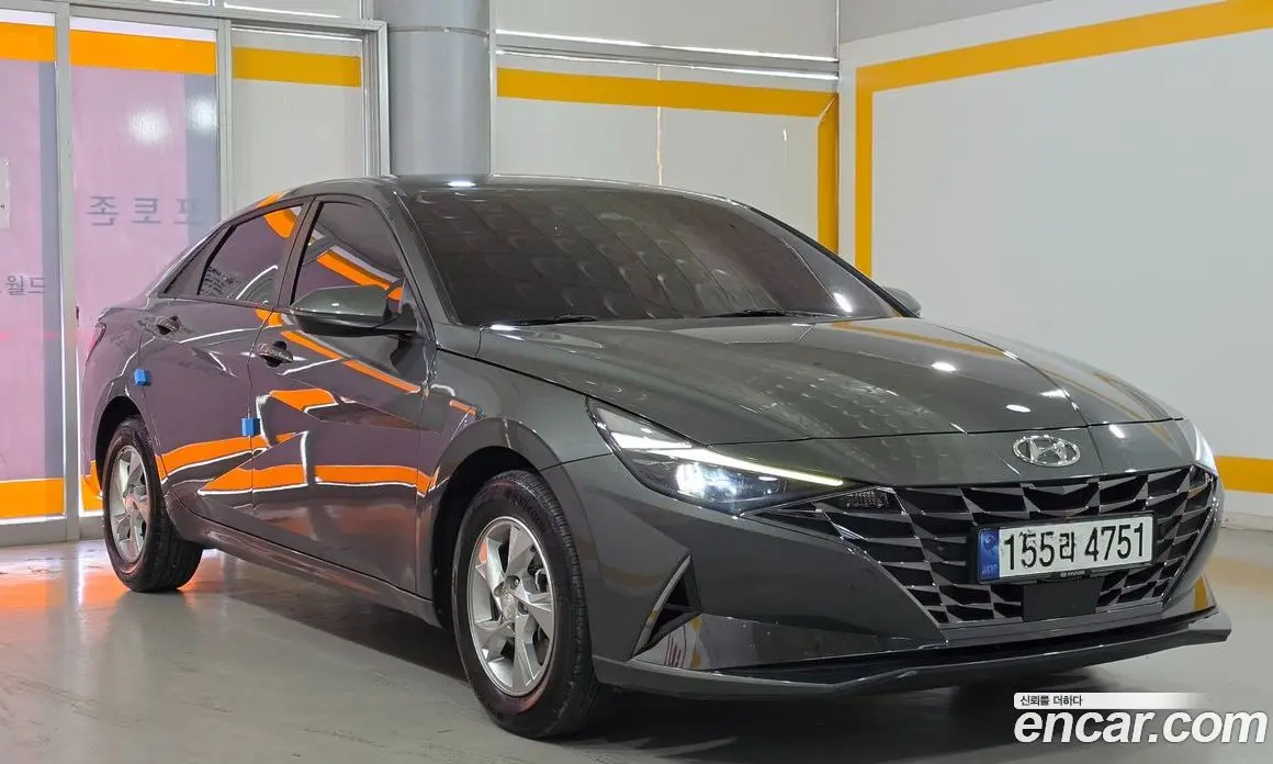 Hyundai Avante 2020 1.6 автомат (гидро), фото 3