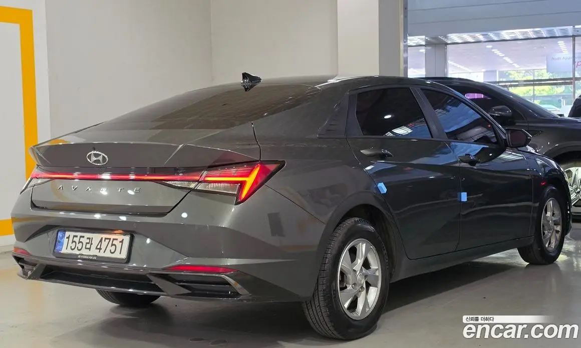 Hyundai Avante 2020 1.6 автомат (гидро), фото 4