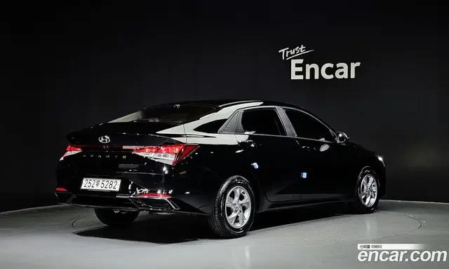 Hyundai Avante 2020 1.6 автомат (гидро), миниатюра 2