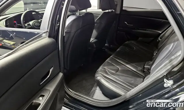 Hyundai Avante 2020 1.6 автомат (гидро), миниатюра 11