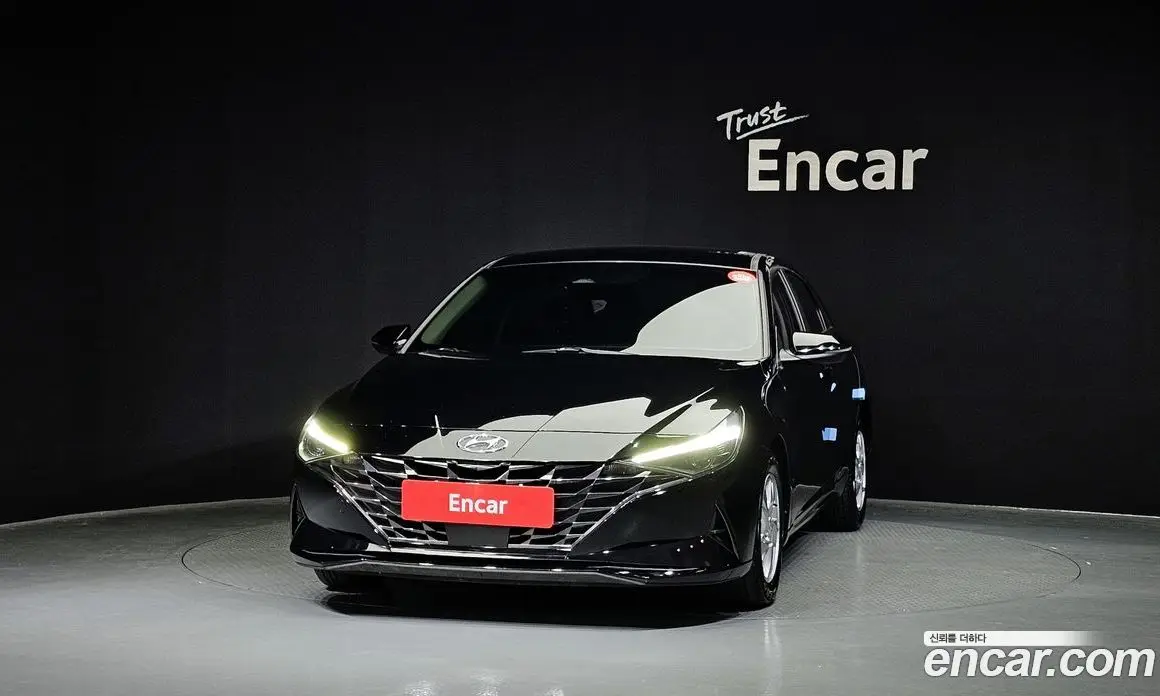 Hyundai Avante 2020 1.6 автомат (гидро), фото 3