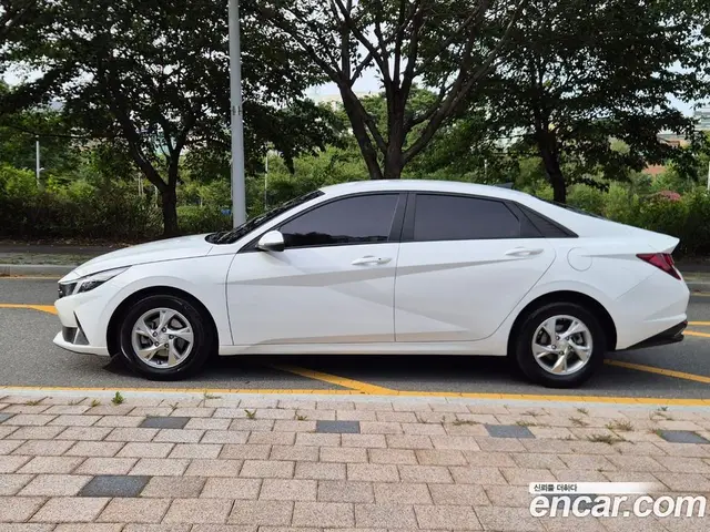 Hyundai Avante 2020 1.6 автомат (гидро), миниатюра 4 Hyundai Avante 2020 1.6 автомат (гидро), миниатюра 4