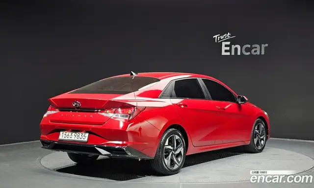 Hyundai Avante 2021 1.6 автомат (гидро), миниатюра 2