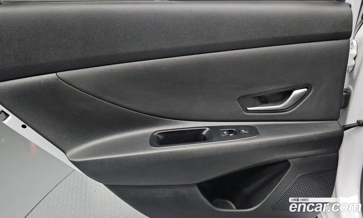 Hyundai Avante 2021 1.6 автомат (гидро), фото 15