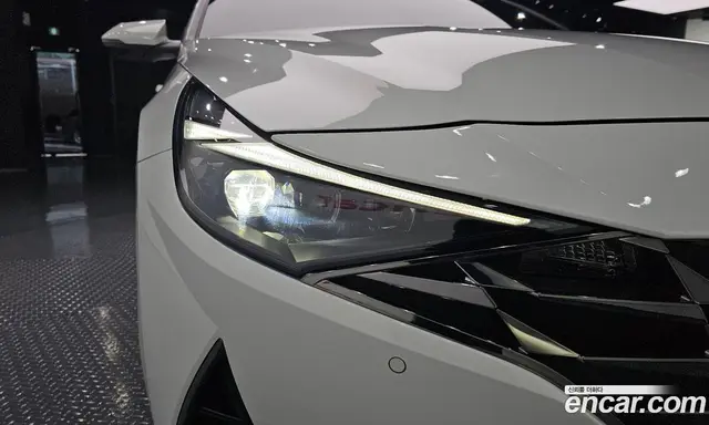 Hyundai Avante 2021 1.6 автомат (гидро), миниатюра 8