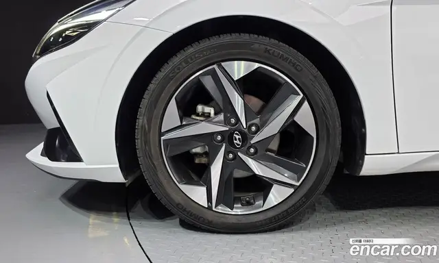 Hyundai Avante 2021 1.6 автомат (гидро), миниатюра 5