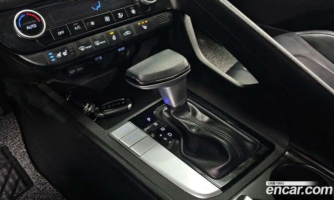 Hyundai Avante 2022 1.6 автомат (гидро), фото 9