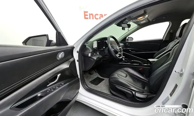 Hyundai Avante 2022 1.6 автомат (гидро), миниатюра 10