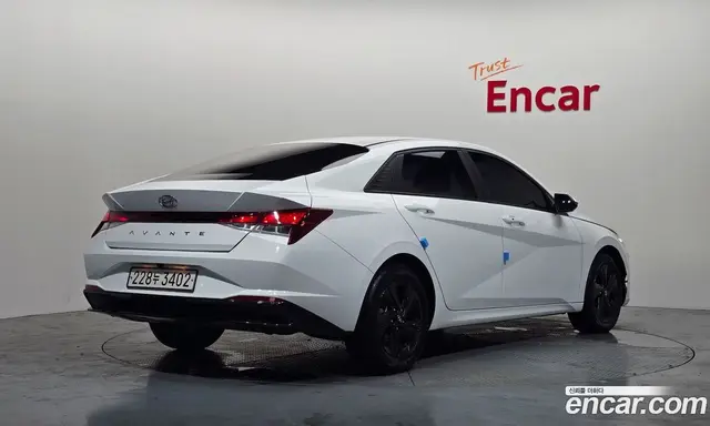 Hyundai Avante 2023 1.6 автомат (гидро), миниатюра 2 Hyundai Avante 2023 1.6 автомат (гидро), миниатюра 2