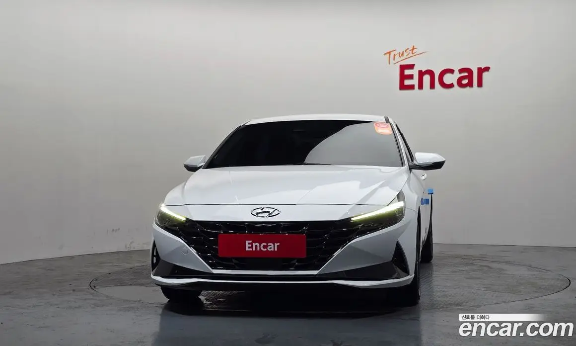 Hyundai Avante 2023 1.6 автомат (гидро), фото 3 Hyundai Avante 2023 1.6 автомат (гидро), фото 3