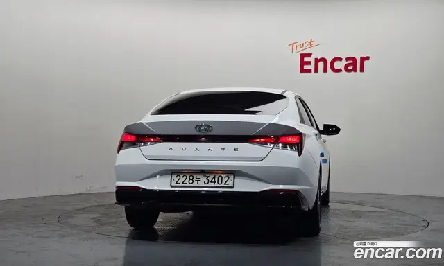 Hyundai Avante 2023 1.6 автомат (гидро), миниатюра 4 Hyundai Avante 2023 1.6 автомат (гидро), миниатюра 4