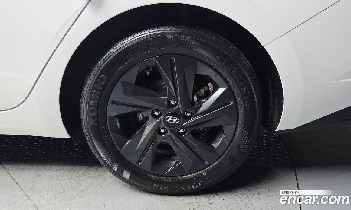 Hyundai Avante 2023 1.6 автомат (гидро), фото 7 Hyundai Avante 2023 1.6 автомат (гидро), фото 7