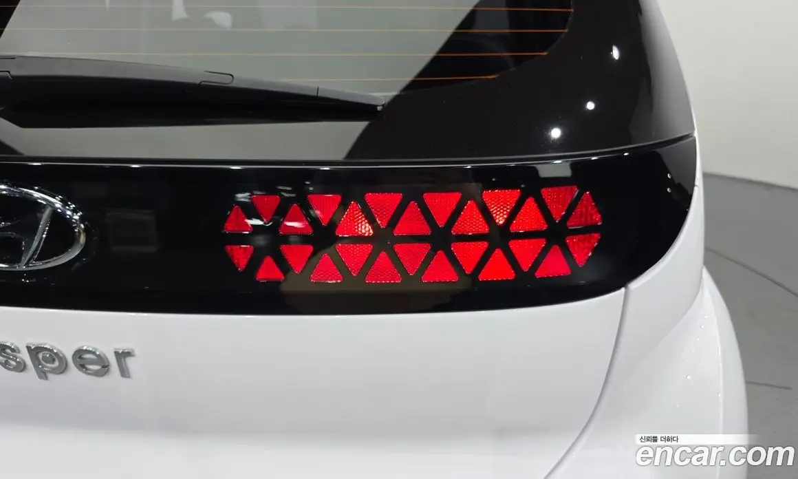 Hyundai Casper 2022 1.0 автомат (гидро), фото 9