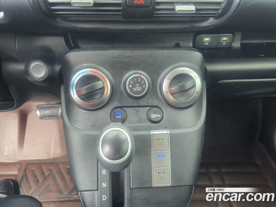 Hyundai Casper 2023 1.0 автомат (гидро), фото 14