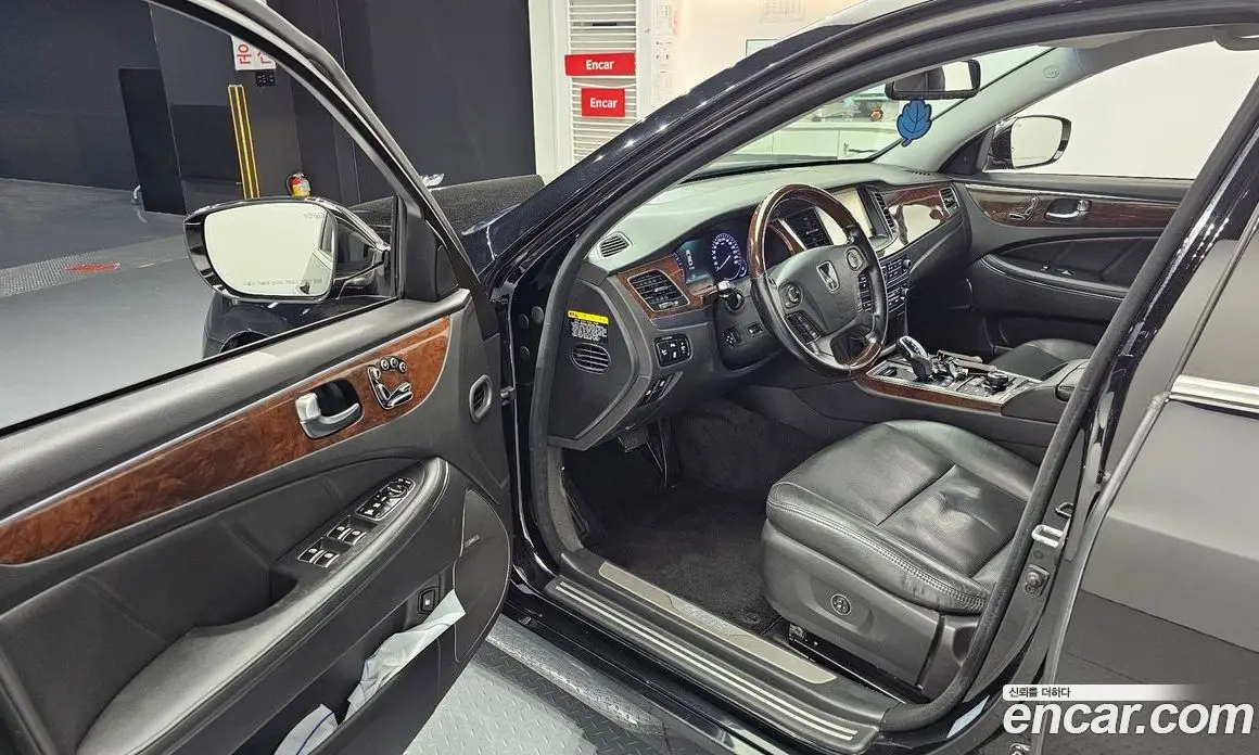 Hyundai Equus 2013 3.8 автомат (гидро), фото 10