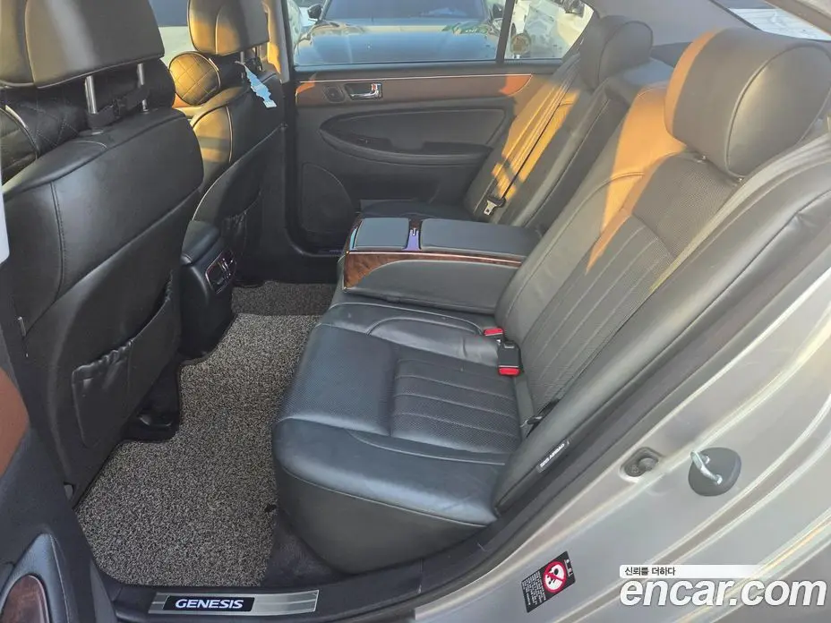 Hyundai Genesis 2009 3.3 автомат (гидро), фото 15 Hyundai Genesis 2009 3.3 автомат (гидро), фото 15