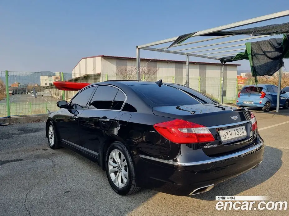 Hyundai Genesis 2012 3.3 автомат (гидро), фото 6 Hyundai Genesis 2012 3.3 автомат (гидро), фото 6