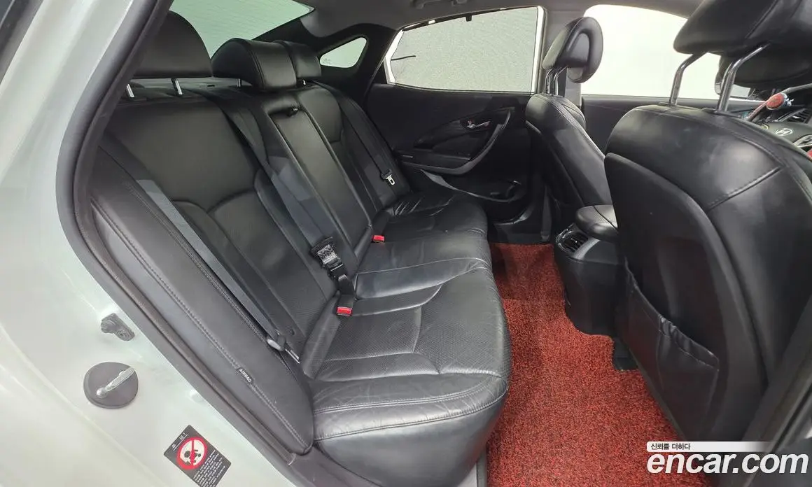 Hyundai Grandeur 2014 2.4 автомат (гидро), фото 20 Hyundai Grandeur 2014 2.4 автомат (гидро), фото 20