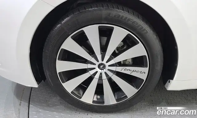 Hyundai Grandeur 2014 2.4 автомат (гидро), миниатюра 5 Hyundai Grandeur 2014 2.4 автомат (гидро), миниатюра 5