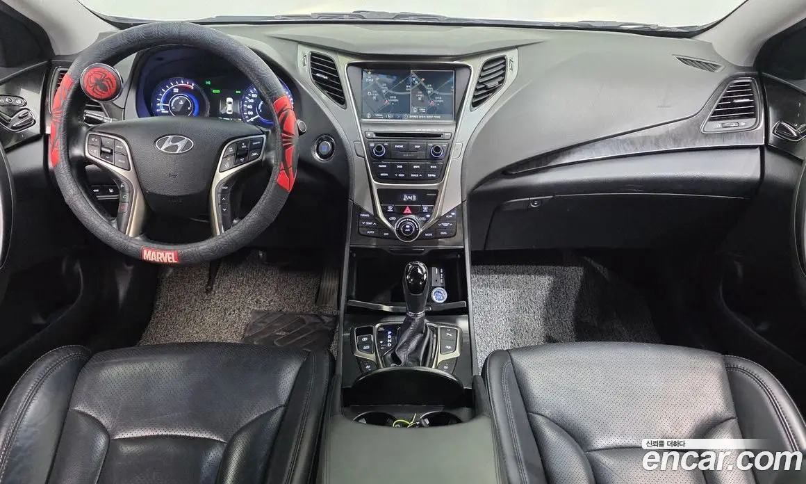 Hyundai Grandeur 2014 2.4 автомат (гидро), фото 7 Hyundai Grandeur 2014 2.4 автомат (гидро), фото 7