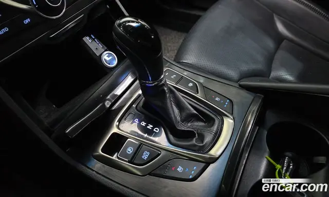 Hyundai Grandeur 2014 2.4 автомат (гидро), миниатюра 9 Hyundai Grandeur 2014 2.4 автомат (гидро), миниатюра 9