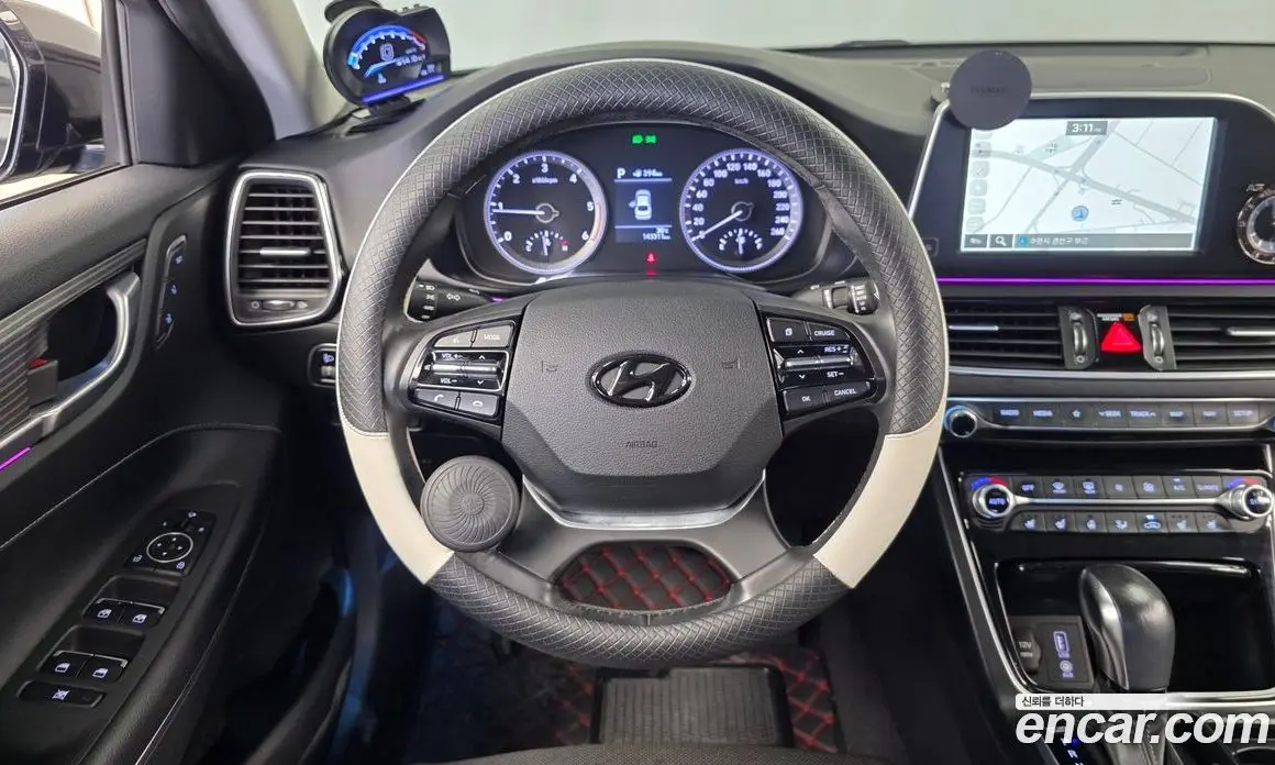 Hyundai Grandeur 2016 2.2 автомат (гидро), фото 13 Hyundai Grandeur 2016 2.2 автомат (гидро), фото 13