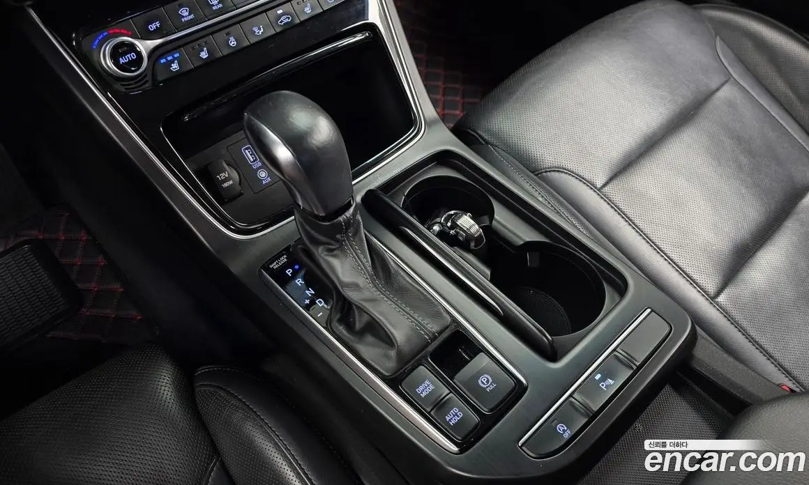 Hyundai Grandeur 2016 2.2 автомат (гидро), фото 9 Hyundai Grandeur 2016 2.2 автомат (гидро), фото 9