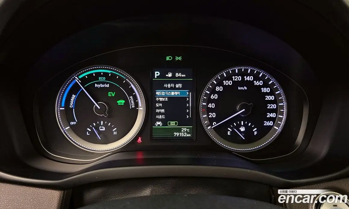 Hyundai Grandeur 2017 2.4 автомат (гидро), фото 11