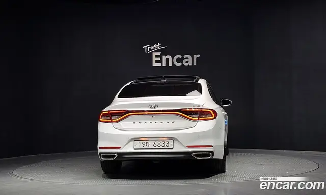 Hyundai Grandeur 2017 2.4 автомат (гидро), миниатюра 4