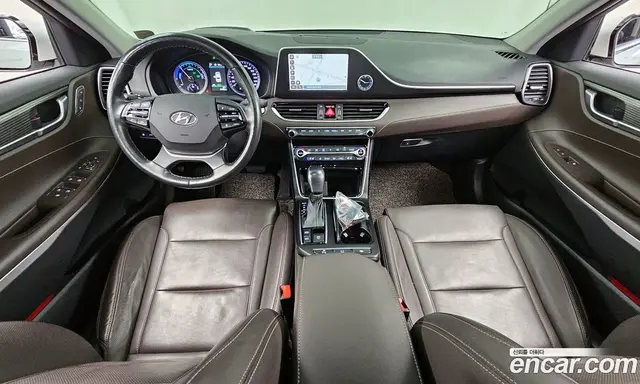 Hyundai Grandeur 2017 2.4 автомат (гидро), миниатюра 10