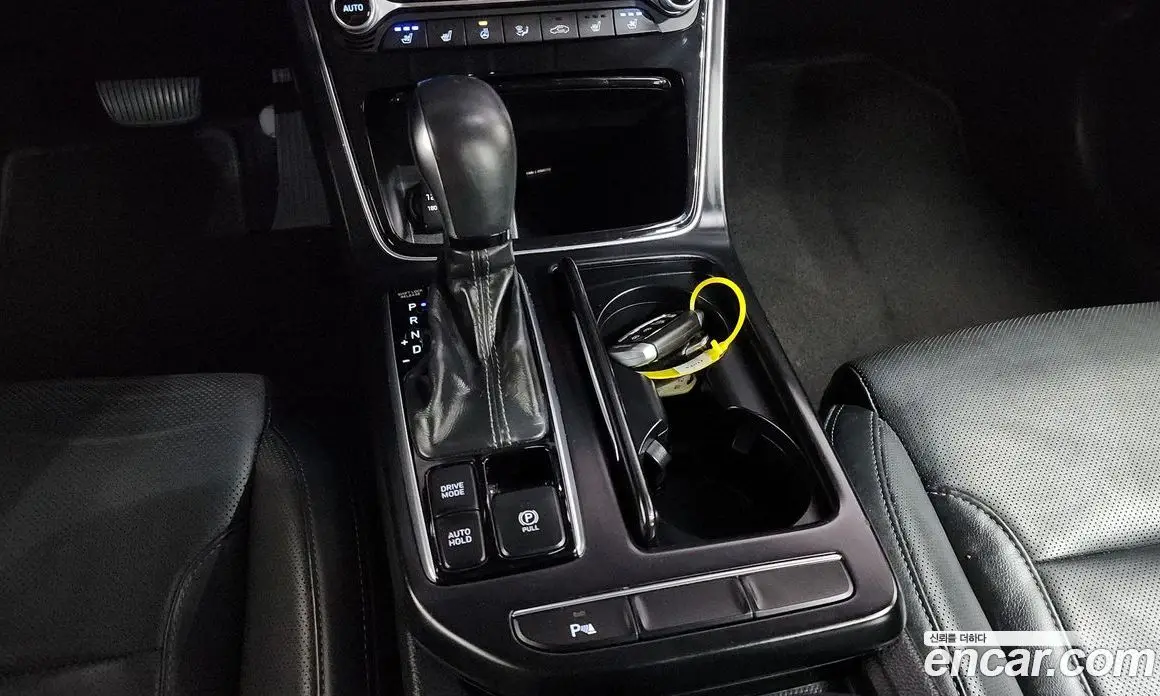 Hyundai Grandeur 2017 2.4 автомат (гидро), фото 12 Hyundai Grandeur 2017 2.4 автомат (гидро), фото 12