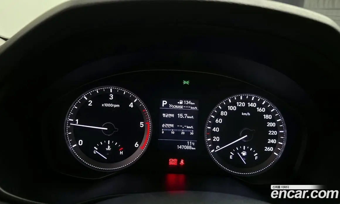 Hyundai Grandeur 2017 2.2 автомат (гидро), фото 8 Hyundai Grandeur 2017 2.2 автомат (гидро), фото 8