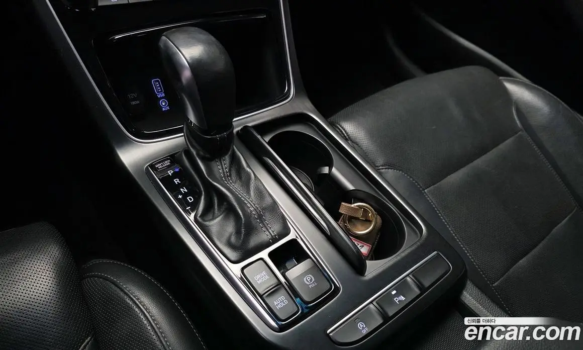 Hyundai Grandeur 2017 2.2 автомат (гидро), фото 9 Hyundai Grandeur 2017 2.2 автомат (гидро), фото 9