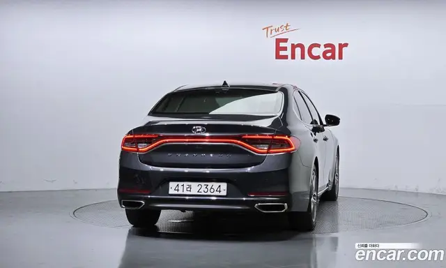 Hyundai Grandeur 2017 2.4 автомат (гидро), миниатюра 4