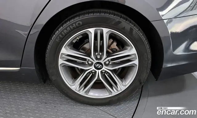 Hyundai Grandeur 2017 2.4 автомат (гидро), миниатюра 5