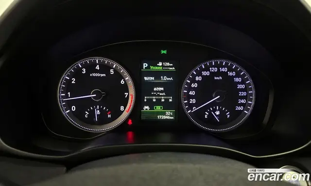 Hyundai Grandeur 2017 2.4 автомат (гидро), миниатюра 8