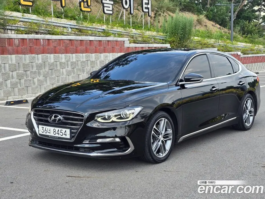 Hyundai Grandeur 2017 3.0 автомат (гидро), фото 3