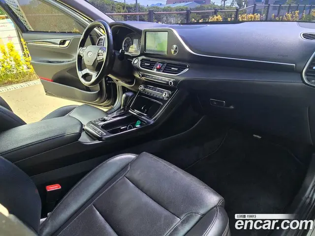 Hyundai Grandeur 2017 3.0 автомат (гидро), миниатюра 9