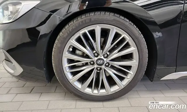 Hyundai Grandeur 2017 3.0 автомат (гидро), миниатюра 5