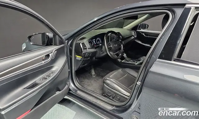 Hyundai Grandeur 2017 3.0 автомат (гидро), миниатюра 11