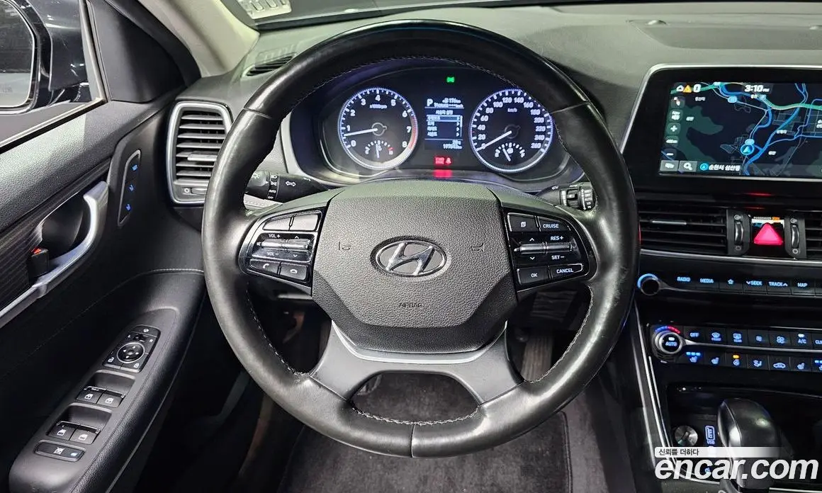 Hyundai Grandeur 2017 3.0 автомат (гидро), фото 14