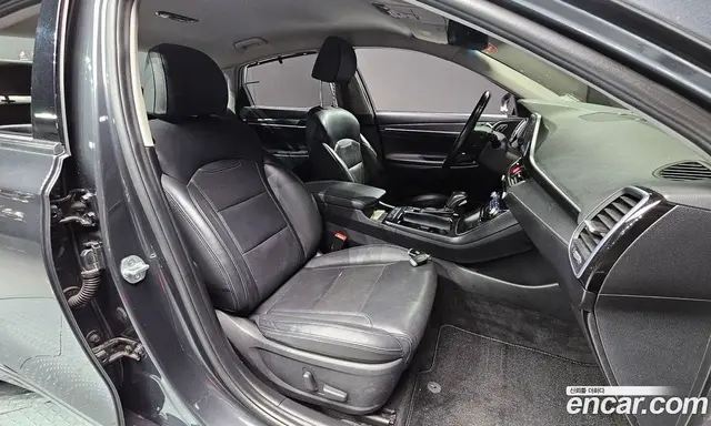 Hyundai Grandeur 2017 3.0 автомат (гидро), миниатюра 10