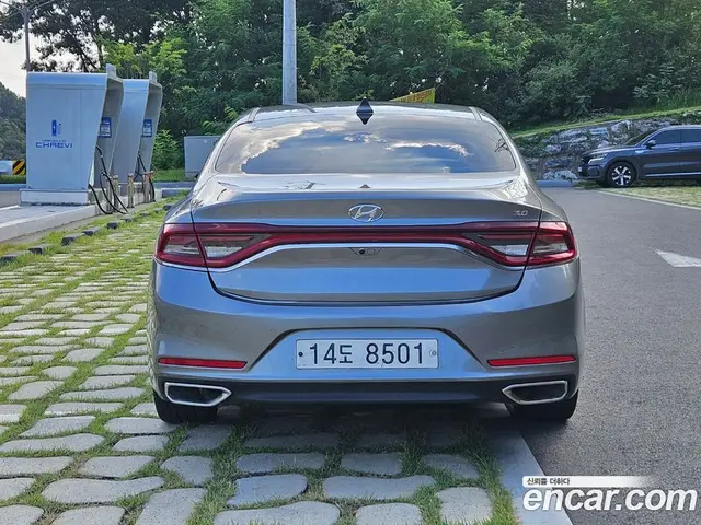 Hyundai Grandeur 2018 3.0 автомат (гидро), миниатюра 5 Hyundai Grandeur 2018 3.0 автомат (гидро), миниатюра 5