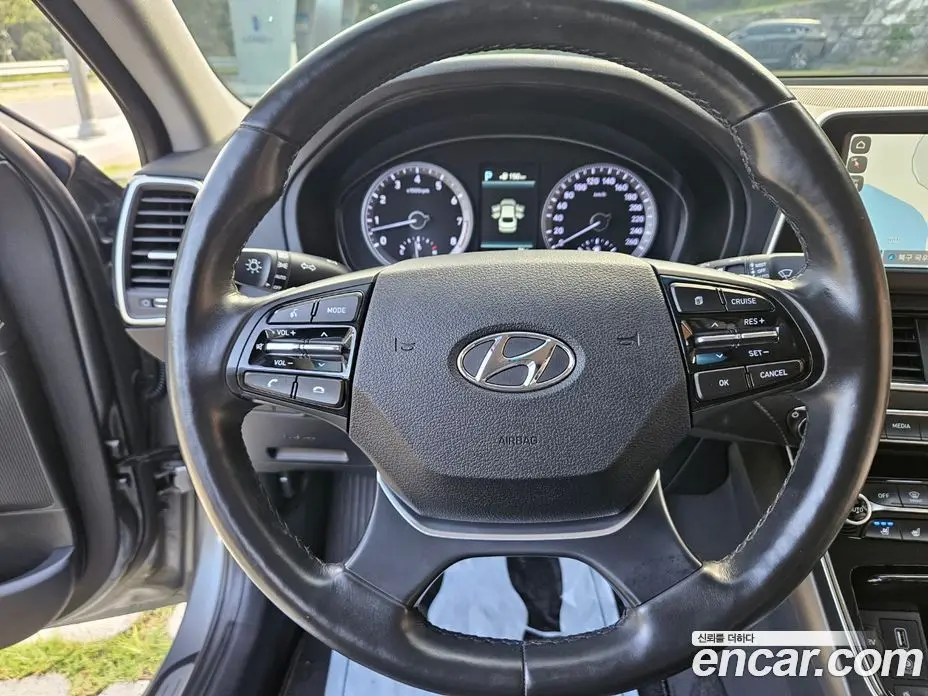 Hyundai Grandeur 2018 3.0 автомат (гидро), фото 10 Hyundai Grandeur 2018 3.0 автомат (гидро), фото 10