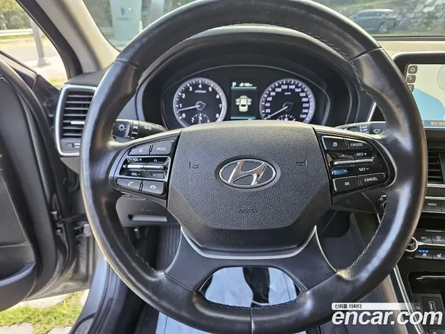 Hyundai Grandeur 2018 3.0 автомат (гидро), миниатюра 10 Hyundai Grandeur 2018 3.0 автомат (гидро), миниатюра 10