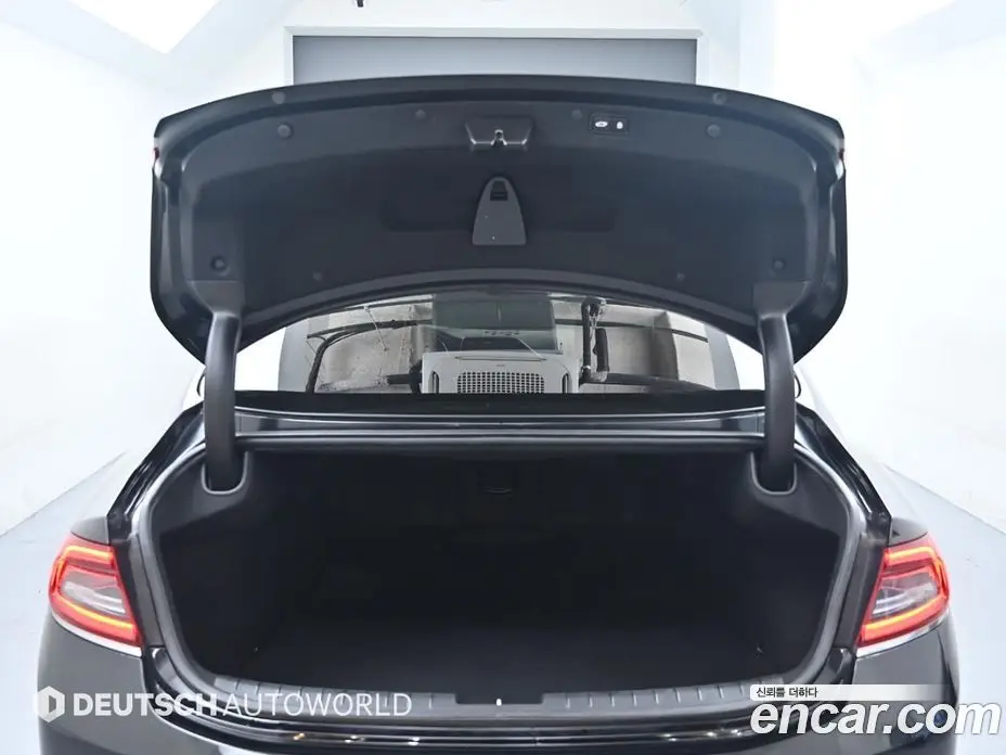Hyundai Grandeur 2018 2.4 автомат (гидро), фото 18